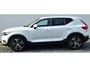 Volvo XC40 1.5 T5 Recharge Inscription Expression 19” All seasons Wielen - Lighting Pack – Climate - Privacy Glass – Parking Pack - Camera achter - PDC voor en achter - 1800 KG Trekgewicht - Alarm