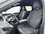 Peugeot 5008 SUV 145pk Hybrid Automaat Allure | 7-Pers. | Elektrisch Achterklep | Stoelverwarming | Draadloos Carplay | Navigatie | Camera