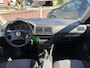 Volkswagen Golf 1.6-16V 5drs | airco | trekhaak | nieuwe apk keuring !