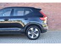 Volvo XC40 B3 177PK Plus Dark | Harman & Kardon | Panormadak | Elektrisch verstelbare stoelen | All season banden