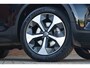 Volvo XC40 B3 177PK Plus Dark | Harman & Kardon | Panormadak | Elektrisch verstelbare stoelen | All season banden