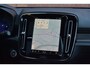 Volvo XC40 B3 177PK Plus Dark | Harman & Kardon | Panormadak | Elektrisch verstelbare stoelen | All season banden