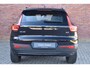 Volvo XC40 B3 177PK Plus Dark | Harman & Kardon | Panormadak | Elektrisch verstelbare stoelen | All season banden