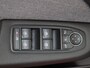 Renault Clio 1.0 TCe 90 GPF techno 9,3" Full-Map Navigatie | 10" Digitaal Instrumentarium | Camera | PDC Achter | Full-Map Navigatie | LED Pure Vision | Privacy Glass | Cruise Control & Snelheidsbegrenzer | 16" LMV 'Boa Vista' | Climate Control | Keyless | Draadloze Apple Carplay & Android Auto