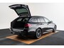 BMW 5-Serie Touring 530i High Executive M Sport - Panoramdak - Driving Assistant Professional - head up - Comfortstoelen - Stoelverwarming voor/achter - Comfort Access - BMW Laserlight - Interieurvoorverwarming -