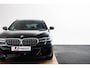 BMW 5-Serie Touring 530i High Executive M Sport - Panoramdak - Driving Assistant Professional - head up - Comfortstoelen - Stoelverwarming voor/achter - Comfort Access - BMW Laserlight - Interieurvoorverwarming -