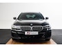 BMW 5-Serie Touring 530i High Executive M Sport - Panoramdak - Driving Assistant Professional - head up - Comfortstoelen - Stoelverwarming voor/achter - Comfort Access - BMW Laserlight - Interieurvoorverwarming -