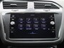 Volkswagen Tiguan 1.5 TSI Life | Climate Control| Parkeersensoren | Lichtmetalenvelgen | LED-verlichting | Navigatie
