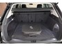 Volkswagen Touareg 3.0 e-Hybrid 381pk Elegance Trekhaak Camera Leder Virtual Cockpit Panoramadak Navigatie