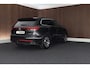 Volkswagen Touareg 3.0 e-Hybrid 381pk Elegance Trekhaak Camera Leder Virtual Cockpit Panoramadak Navigatie