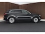 Volkswagen Touareg 3.0 e-Hybrid 381pk Elegance Trekhaak Camera Leder Virtual Cockpit Panoramadak Navigatie