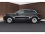 Volkswagen Touareg 3.0 e-Hybrid 381pk Elegance Trekhaak Camera Leder Virtual Cockpit Panoramadak Navigatie