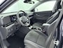 Hyundai Kona 1.6 GDI HEV Premium Edition | Nieuw model | 360 Camera | Stoel + stuurverwarming | Dodehoek | El. bed. achterklep |
