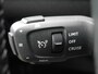 Peugeot e-2008 EV Allure 50 kWh | Adaptive cruise control | Navigatie | Achteruitrijcamera | Lichtmetalen velgen | 3 Fase | Extra getint glas | Keyless start | Stoelverwarming