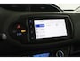 Toyota Yaris 1.5 Hybrid Dynamic | Apple Carplay/Android Auto | Stoelverwarming | Parkeercamera | Lichtmetalen-Velgen |
