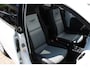 Volkswagen Up! 1.0 White up! Navi//Pano//Stoelverwarming!!