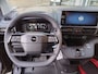 Opel Combo-e Electric L2 50 kWh 136pk | 8 jaar garantie | 0% financial lease | 2-zits | Houten afwerking laadruimte | Multimedia | Draadloze Apple Carplay en Android Auto | Achteruitrijcamera | Parkeersensoren achter | Digital cockpit | Stuurwielbediening | van €31.315 voor €27.295 ex. BTW rijklaar