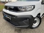 Opel Combo-e Electric L2 50 kWh 136pk | 8 jaar garantie | 0% financial lease | 2-zits | Multimedia | Draadloze Apple Carplay | Android Auto | Achteruitrijcamera | Parkeersensoren achter | Digital cockpit | Stuurwielbediening | Bestuurdersstoel comfort | van €30.714 voor €26.795 ex. BTW rijklaar