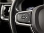 Volvo V60 2.0 B3 Sport 177Pk Automaat (APPLE CARPLAY, GROOT NAVI, PARKEERSENSOREN, GETINT GLAS, SPORTSTOELEN, DAKRAILS ZWART, LED KOPLAMPEN, NIEUWE APK, NIEUWSTAAT)