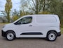 Opel Combo-e Electric L1 50 kWh 136pk | 8 jaar garantie | 0% financial lease | 2-zits | Multimedia | Draadloze Apple Carplay | Android Auto | Achteruitrijcamera | Parkeersensoren achter | Digital cockpit | Stuurwielbediening | Bestuurdersstoel comfort | van €29.665 voor €25.875 ex. BTW