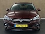 Opel Astra Sports Tourer 1.4 Innovation ORIGINEEL NEDERLANDSE AUTO - AFKOMSTIG VAN 2E EIGENAAR - VASTE TREKHAAK - TREKGEWICHT 1420 KG - SCHUIFDAK - NAVIGATIE - DODEHOEK DETECTIE - KEYLESS ENTRY/ START - PARKEERSENSOREN VOOR/ ACHTER - BEIDE STOELEN IN HOOGTE VERSTELBAAR - ELEKTRISCHE ACHTERKLEP - COMFORTSTOELEN
