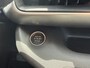 Jeep Avenger 1.2 e-Hybrid Summit | Navigatie | Apple Carplay | Android Auto | Cruise Control | Camera | parkeersensoren | Schuifdak | Stoelverwarming |