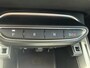 Jeep Avenger 1.2 e-Hybrid Summit | Navigatie | Apple Carplay | Android Auto | Cruise Control | Camera | parkeersensoren | Schuifdak | Stoelverwarming |