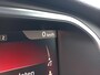 Volvo V40 1.5 T3 152PK Geartronic (Automaat) R-Design | LENTEDEALS | Climate control | Navigatie | 18" LM-velgen | Trekhaak (1500kg) | Stoelverwarming v+a