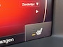Volvo V40 1.5 T3 152PK Geartronic (Automaat) R-Design | LENTEDEALS | Climate control | Navigatie | 18" LM-velgen | Trekhaak (1500kg) | Stoelverwarming v+a