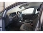 Volkswagen Golf 1.2TSI 105pk Highline 5-drs + ECC/ Cruise/ Parkeersensoren/ Navi/ Garantie!