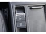 Volkswagen Golf 1.2TSI 105pk Highline 5-drs + ECC/ Cruise/ Parkeersensoren/ Navi/ Garantie!