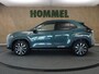 Toyota Yaris Cross 1.5 Hybrid 130 Dynamic - NIEUW DIRECT UIT VOORRAAD LEVERBAAR - PARKEERSENSOREN VOOR/ ACHTER - CAMERA - DODEHOEK DETECTIE - KEYLESS ENTRY/ START - NAVIGATIE - MIDDENARMSTEUN VOOR - VOORSTOELEN VERWARMD - 17 INCH LICHT METALEN VGELGEN - VOORRUIT EN STUURVERWARMING