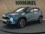 Toyota Yaris Cross 1.5 Hybrid 130 Dynamic - NIEUW DIRECT UIT VOORRAAD LEVERBAAR - PARKEERSENSOREN VOOR/ ACHTER - CAMERA - DODEHOEK DETECTIE - KEYLESS ENTRY/ START - NAVIGATIE - MIDDENARMSTEUN VOOR - VOORSTOELEN VERWARMD - 17 INCH LICHT METALEN VGELGEN - VOORRUIT EN STUURVERWARMING