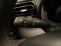 Toyota Yaris Cross 1.5 Hybrid 130 Dynamic - NIEUW DIRECT UIT VOORRAAD LEVERBAAR - PARKEERSENSOREN VOOR/ ACHTER - CAMERA - DODEHOEK DETECTIE - KEYLESS ENTRY/ START - NAVIGATIE - MIDDENARMSTEUN VOOR - VOORSTOELEN VERWARMD - 17 INCH LICHT METALEN VGELGEN - VOORRUIT EN STUURVERWARMING