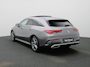 Mercedes-Benz CLA Shooting Brake 250 e AMG Line | Automaat | Panoramadak | Apple Carplay / Android Auto | Trekhaak | Stoelverwarming | Memoryseats | Sfeerverlichting | Leder | Camera | Parkeer sensoren | Navigatie | Virtual cockpit | Lichtmetalen Velgen |
