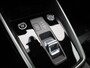Audi A3 Limousine 30 TFSI S edition | Automaat | Navigatie | Vlak stuur | Camera | Stoelverwarming | Leder | Virtual Cockpit | Cruise Control | LED | Climate Control | Lichtmetalen Velgen |
