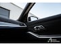 BMW 3-Serie Touring 330i High Executive M-sport, Maxton, panoramadak, leder, head-up, 19 inch, harman kardon