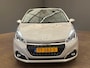 Peugeot 208 1.2 PureTech Allure Panorama Dak | Climate Control | Cruise | Carplay | 16" Lichtmetaal | Navigatie | Parkeersensoren | Achteruitrijcamera | Apple Carplay/Android Auto|telefoonintegratie premium | Chroom delen exterieur