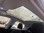 Peugeot 208 1.2 PureTech Allure Panorama Dak | Climate Control | Cruise | Carplay | 16" Lichtmetaal | Navigatie | Parkeersensoren | Achteruitrijcamera | Apple Carplay/Android Auto|telefoonintegratie premium | Chroom delen exterieur