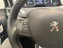 Peugeot 208 1.2 PureTech Allure Panorama Dak | Climate Control | Cruise | Carplay | 16" Lichtmetaal | Navigatie | Parkeersensoren | Achteruitrijcamera | Apple Carplay/Android Auto|telefoonintegratie premium | Chroom delen exterieur