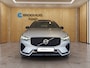 Volvo XC60 2.0 T6 Plug-in hybrid AWD R-Design | Panoramadak | Verwarmde stoelen | Keyless entry / start | Harman Kardon | Trekhaak |