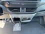 Ford E-Transit Custom 320 L1H1 Trend 71 kWh | Uit Voorraad Leverbaar | 344km WLTP Rijbereik | Achteruitrijcamera | Cruise Control | Parkeersensoren voor en achter | Verwarmbare Stoel en bijrijdersbank | Voorruitverwarming | Apple Carplay & Android Auto