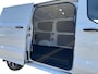 Ford E-Transit Custom 320 L1H1 Trend 71 kWh | Uit Voorraad Leverbaar | 344km WLTP Rijbereik | Achteruitrijcamera | Cruise Control | Parkeersensoren voor en achter | Verwarmbare Stoel en bijrijdersbank | Voorruitverwarming | Apple Carplay & Android Auto