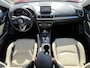 Mazda 3 2.0 HP GT-M | Cruise Control | Parkeersensoren | Stoel Verwarming | Navigatie | Bluetooth | BOSE-Premium Audio | CD-Speler | Elektrisch Verstelbare Bestuurders Stoel | Lichtmetalen velgen |