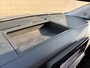 Opel Vivaro-e Electric L3 75 kWh 136pk | Houten afwerking laadruimte | Full LED koplampen | 17 inch lichtmetalen velgen | Surround View | Multimedia | Draadloze Apple Carplay en Android Auto | NAVI | Dode hoek detectie | Achteruitrijcamera | Parkeersensoren voor en achter | Mistlampen | Elektrisch inklapbare spiegels | Automatische verlichting | Stuurwielbediening | LED laadruimteverlichting | Bank voorpassagiers | Bestuurdersstoel comfort | Scheidingswand comfort met raam | Reservewiel | van €50.120 voor €38.495 ex. BTW rijklaar