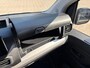 Opel Vivaro-e Electric L3 75 kWh 136pk | Houten afwerking laadruimte | Full LED koplampen | 17 inch lichtmetalen velgen | Surround View | Multimedia | Draadloze Apple Carplay en Android Auto | NAVI | Dode hoek detectie | Achteruitrijcamera | Parkeersensoren voor en achter | Mistlampen | Elektrisch inklapbare spiegels | Automatische verlichting | Stuurwielbediening | LED laadruimteverlichting | Bank voorpassagiers | Bestuurdersstoel comfort | Scheidingswand comfort met raam | Reservewiel | van €50.120 voor €38.495 ex. BTW rijklaar