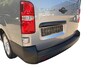 Opel Vivaro-e Electric L3 75 kWh 136pk | Houten afwerking laadruimte | Full LED koplampen | 17 inch lichtmetalen velgen | Surround View | Multimedia | Draadloze Apple Carplay en Android Auto | NAVI | Dode hoek detectie | Achteruitrijcamera | Parkeersensoren voor en achter | Mistlampen | Elektrisch inklapbare spiegels | Automatische verlichting | Stuurwielbediening | LED laadruimteverlichting | Bank voorpassagiers | Bestuurdersstoel comfort | Scheidingswand comfort met raam | Reservewiel | van €50.120 voor €38.495 ex. BTW rijklaar