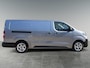 Opel Vivaro-e Electric L3 75 kWh 136pk | Houten afwerking laadruimte | Full LED koplampen | 17 inch lichtmetalen velgen | Surround View | Multimedia | Draadloze Apple Carplay en Android Auto | NAVI | Dode hoek detectie | Achteruitrijcamera | Parkeersensoren voor en achter | Mistlampen | Elektrisch inklapbare spiegels | Automatische verlichting | Stuurwielbediening | LED laadruimteverlichting | Bank voorpassagiers | Bestuurdersstoel comfort | Scheidingswand comfort met raam | Reservewiel | van €50.120 voor €38.495 ex. BTW rijklaar
