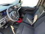 Opel Vivaro-e Electric L3 75 kWh 136pk | Houten afwerking laadruimte | Full LED koplampen | 17 inch lichtmetalen velgen | Surround View | Multimedia | Draadloze Apple Carplay en Android Auto | NAVI | Dode hoek detectie | Achteruitrijcamera | Parkeersensoren voor en achter | Mistlampen | Elektrisch inklapbare spiegels | Automatische verlichting | Stuurwielbediening | LED laadruimteverlichting | Bank voorpassagiers | Bestuurdersstoel comfort | Scheidingswand comfort met raam | Reservewiel | van €50.120 voor €38.495 ex. BTW rijklaar