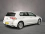 Volkswagen Golf Life 1.5 TSI 150pk Adaptive cruise control, LED koplampen, Parkeersensoren, Stoelverwarming, Airco, App connect, DAB, Radio, Stuurwiel verwarmd